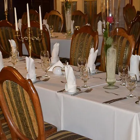 Bristol Hotel 4*